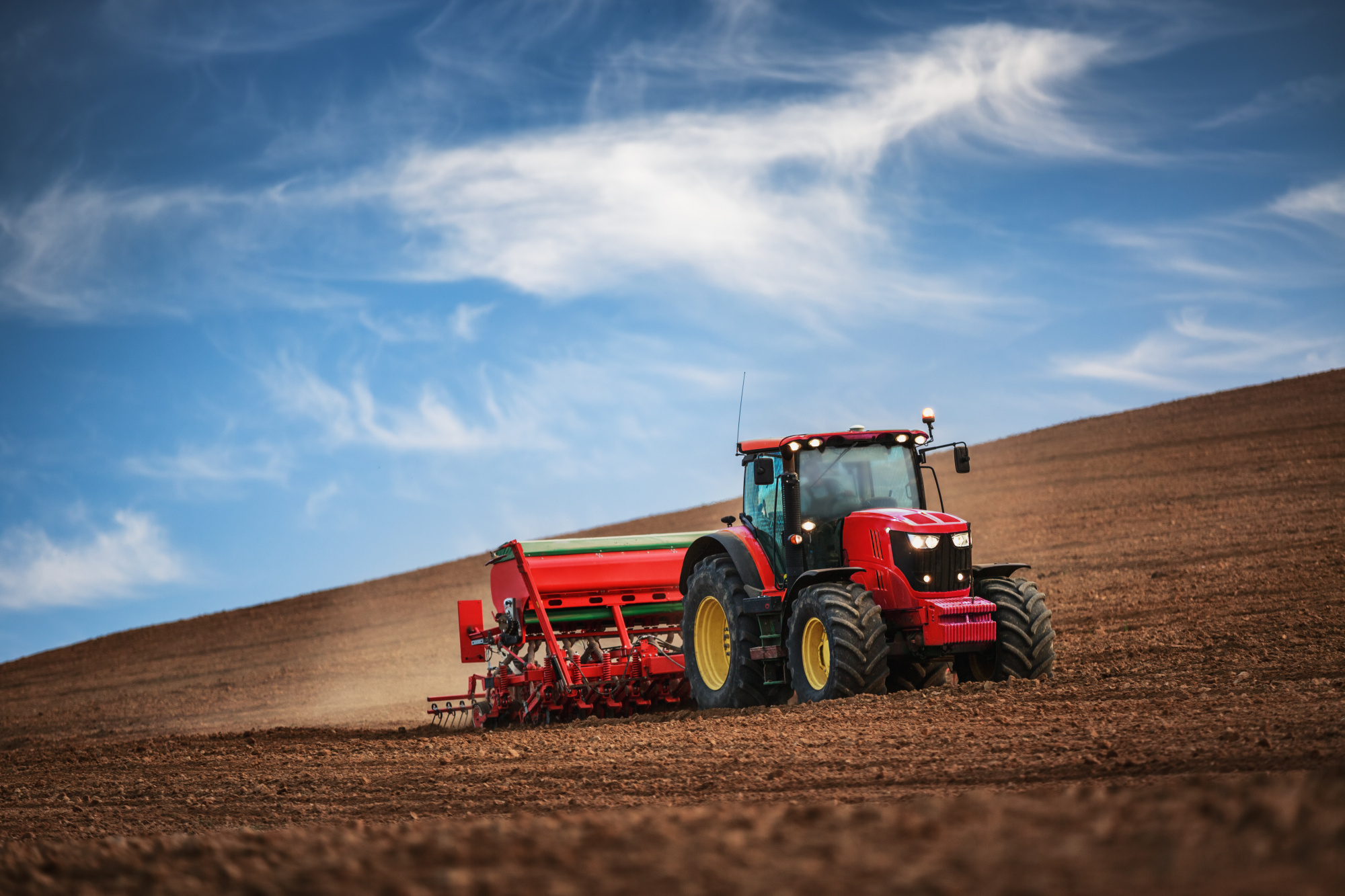 heavy-duty agriculture equipment using variable ratio transmissions