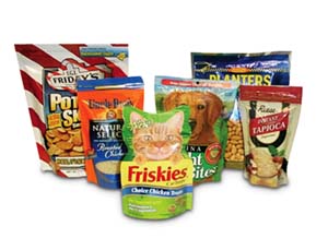 6 pre printed pouches filled with snack and pet foods